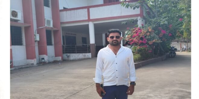 डभरा – सक्ती :- बालपुर के घास मद का शासकीय भूमि पर अवैध तरीके से कब्जा करने का कार्य मे संलिप्त लोगो के खिलाफ नियमानुसार उचित कार्यवाही करने एवं बालपुर ग्राम के घास मद का शासकीय भूमि को अवैध कब्जाधारियो से सुरक्षित बचाते हुए संरक्षित करने उचित कार्यवाही करने हिन्देश एजुकेशन हेल्थ एण्ड वेलफेयर फाउण्डेशन के अध्यक्ष सुनिल कुमार बर्मन के व्दारा पत्र लिखे जाने के पश्चात् राजस्व मण्डल छत्तीसगढ़ बिलासपुर के अवर सचिव ने कलेक्टर को पत्र पर जांच करवा कर नियमानुसार उचित कार्यवाही करने जारी की पत्र…