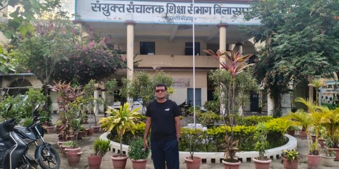 सक्ती-मालखरौदा  :- मुख्य शाला भवन का अभाव से शासकीय उच्चतर माध्यमिक विद्यालय सारसकेला के छात्र-छात्राए परेशान..अतिरिक्त कक्ष भवन मे जैसे जैसे कर अध्यापन कार्य करने को सैकडो छात्र-छात्राए मजबूर..मुख्य शाला भवन नव निर्माण करवा कर छात्र-छात्राओ के मुख्य शाला भवन सम्बंधित समस्या का निराकरण करवाने संभाग स्तर से नियमानुसार उचित करने संयुक्त संचालक शिक्षा संभाग बिलासपुर को हिन्देश एजुकेशन हेल्थ एण्ड वेलफेयर फाउण्डेशन के संस्थापक सह निर्देशक हिन्देश कुमार यादव ने लिखा पत्र…