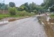 सक्ती:- हरेठी के पापा ढाबा का समीप मुख्य सडक पर बरसात का मौसम मे जल भराव बहाव का स्थिति निर्मित होने पर राहगीरो को होने वाला परेशानी को दूर करवाने जनहित का दृष्टिकोण से हिन्देश एजुकेशन हेल्थ एण्ड वेलफेयर फाउण्डेशन के अध्यक्ष सुनिल कुमार बर्मन के व्दारा सीएम हेल्पलाईन मे शिकायत किए जाने के उपरांत कार्यपालन अभियंता लोक निर्माण विभाग राष्ट्रीय राजमार्ग बिलासपुर (छ.ग.) ने समस्या का शीघ्र निराकरण करवाने हेतु डी.एल.पी.के अनुबंधित ठेकेदार को दिए निर्देश…